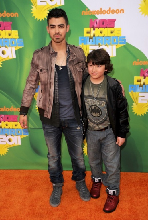 Kids Choice Awards 2011 Winners and Orange Carpet